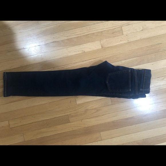 Boys GAP jeans. Dark wash - Picture 2 of 4